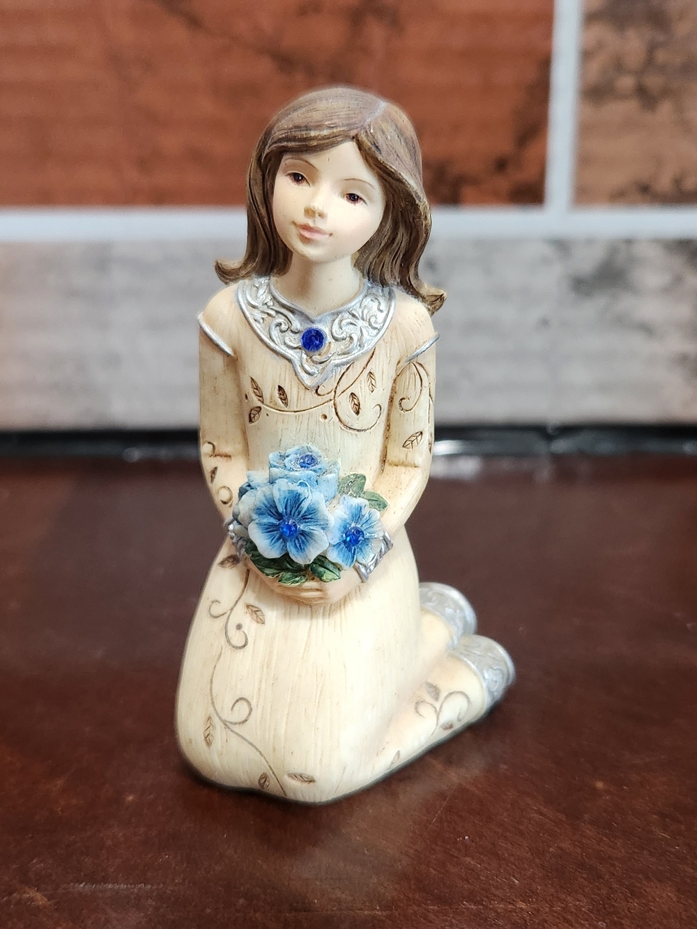 Element Cream and Blue Accented Figurine Base